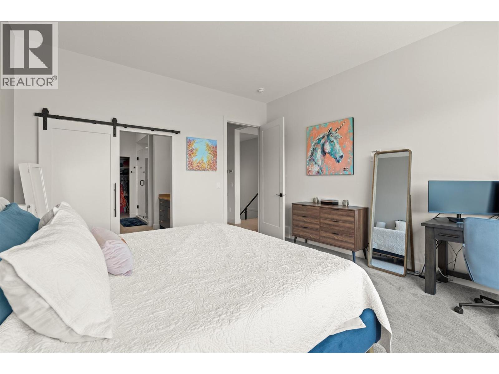 8 Kenyon Road Property Photo 35