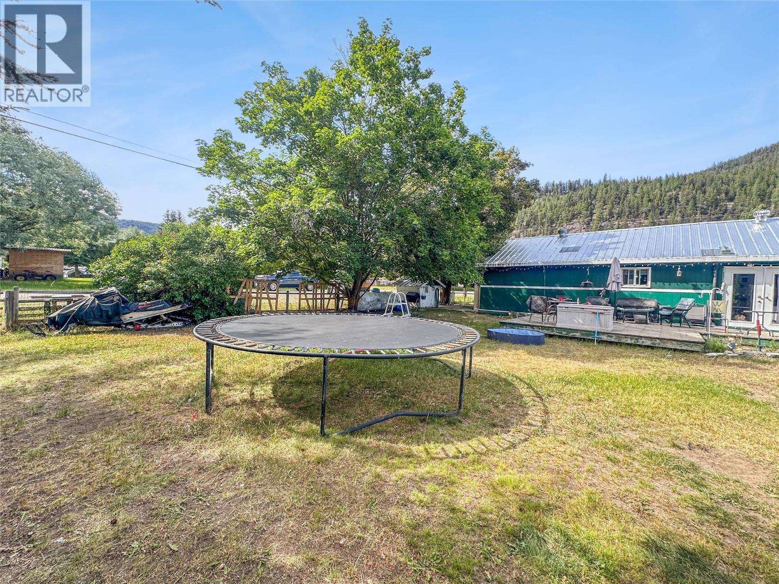 387 Parrish Avenue Property Photo 6