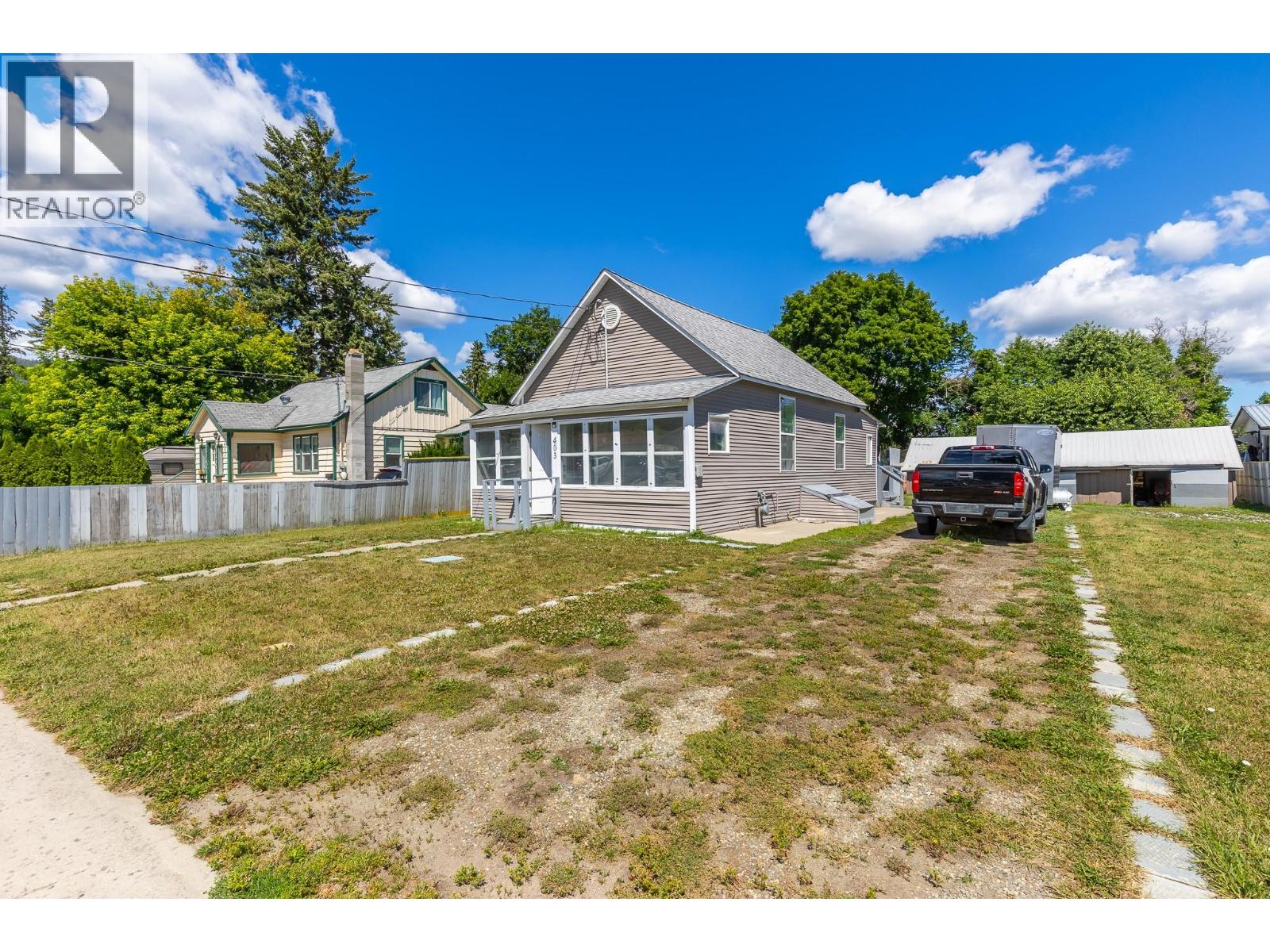 403 Howard Avenue Property Photo 3