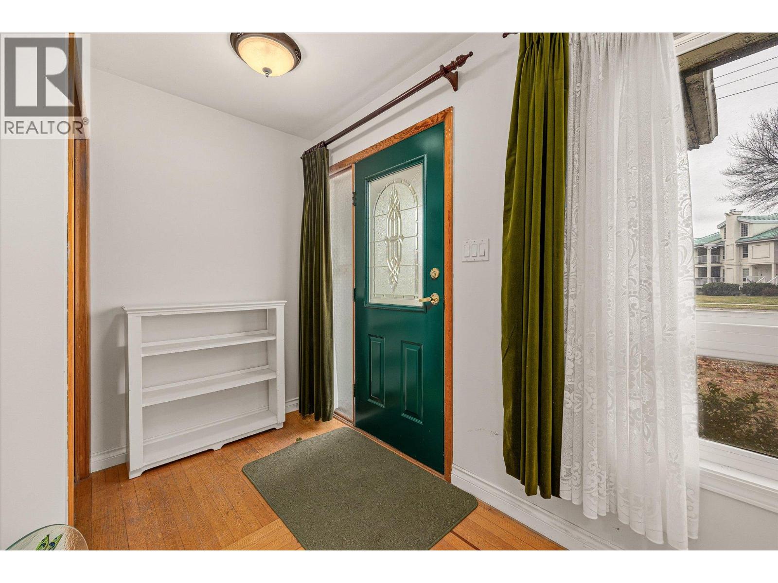 1190 Guisachan Road Property Photo 6