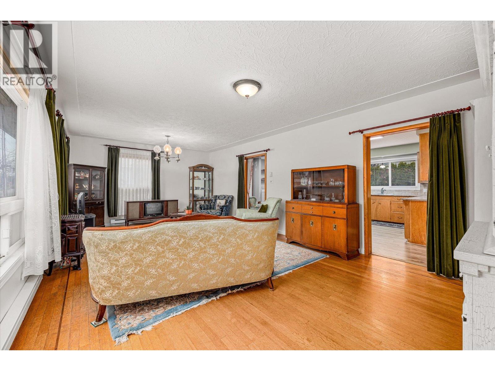 1190 Guisachan Road Property Photo 7