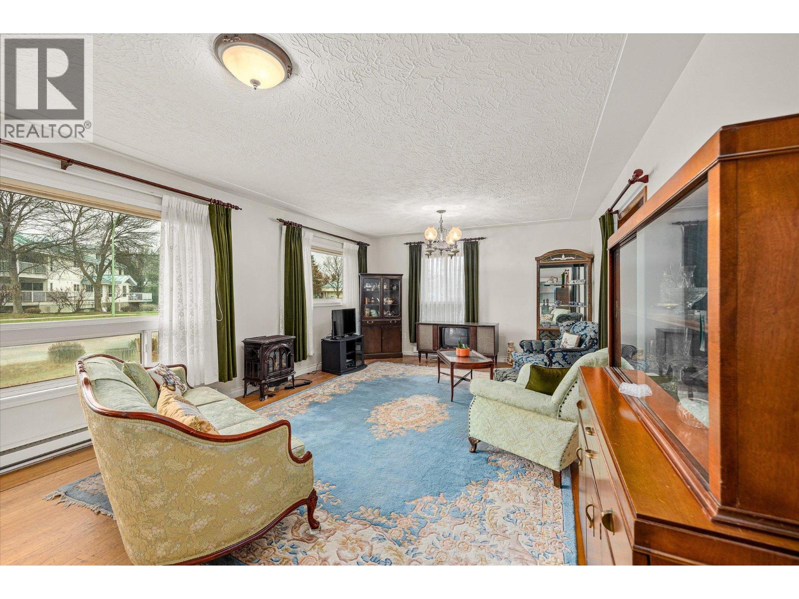 1190 Guisachan Road Property Photo 8