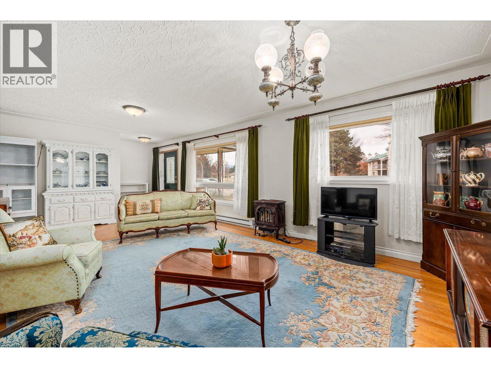1190 Guisachan Road Property Photo 10
