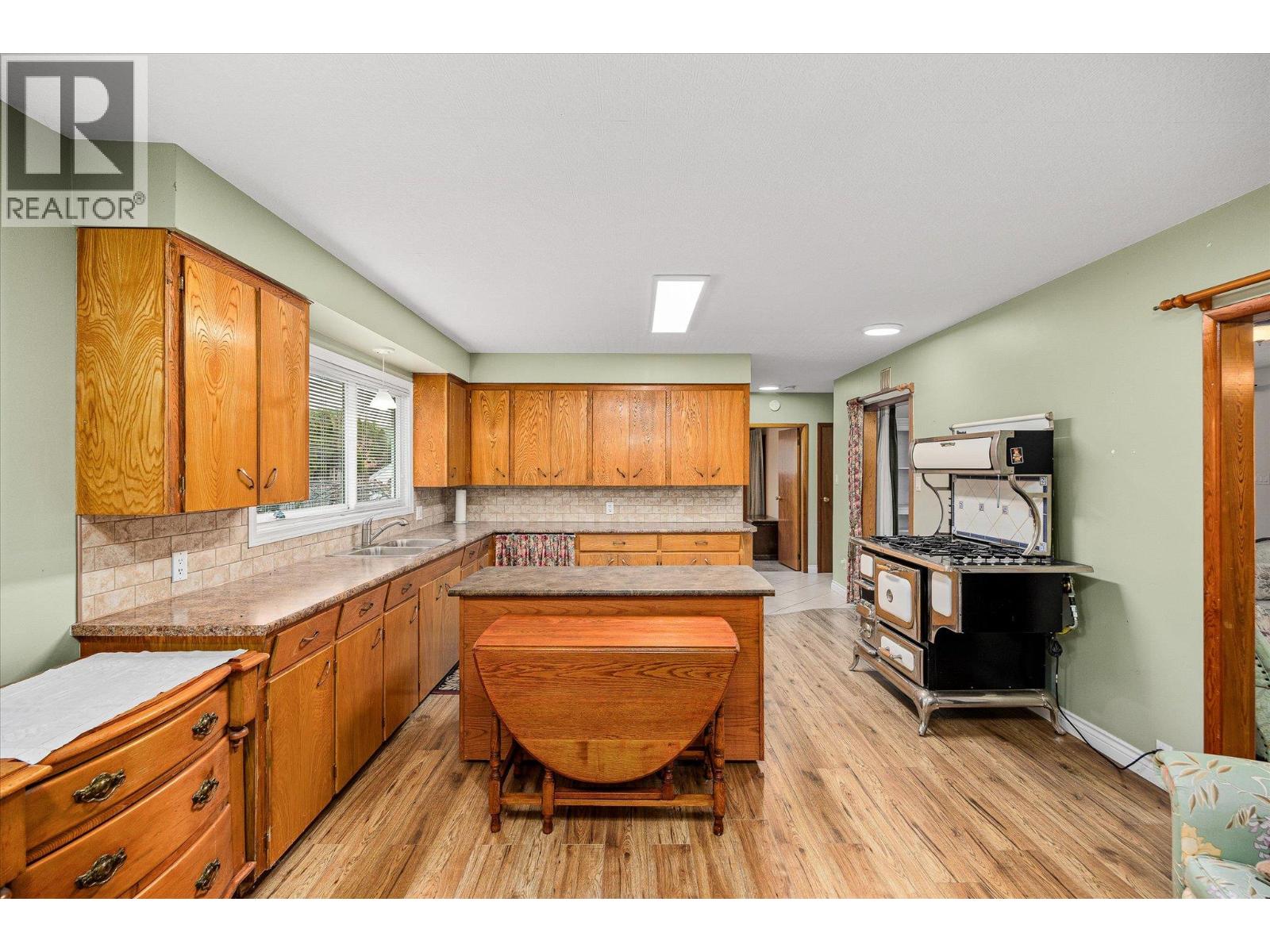 1190 Guisachan Road Property Photo 13
