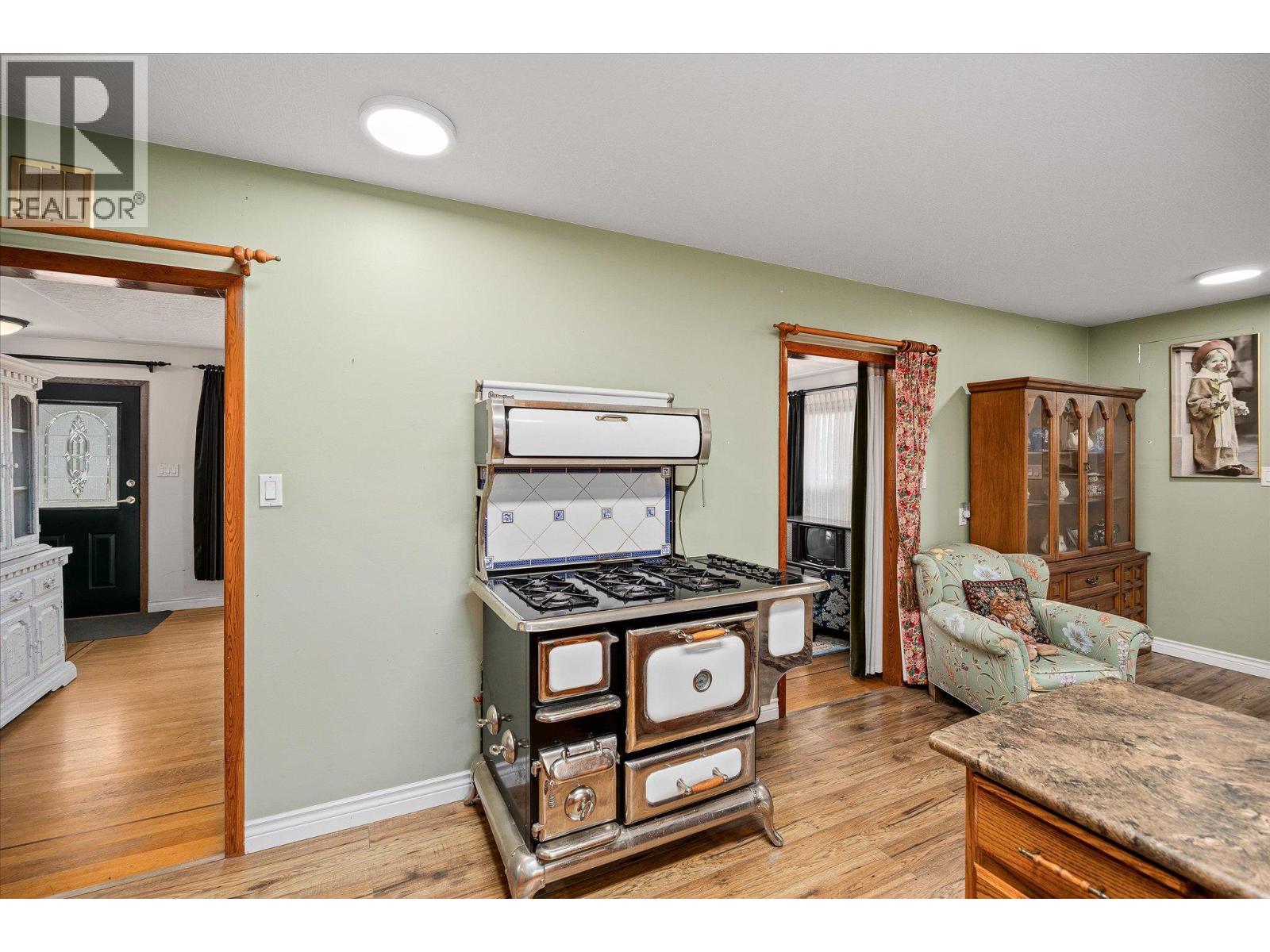 1190 Guisachan Road Property Photo 14