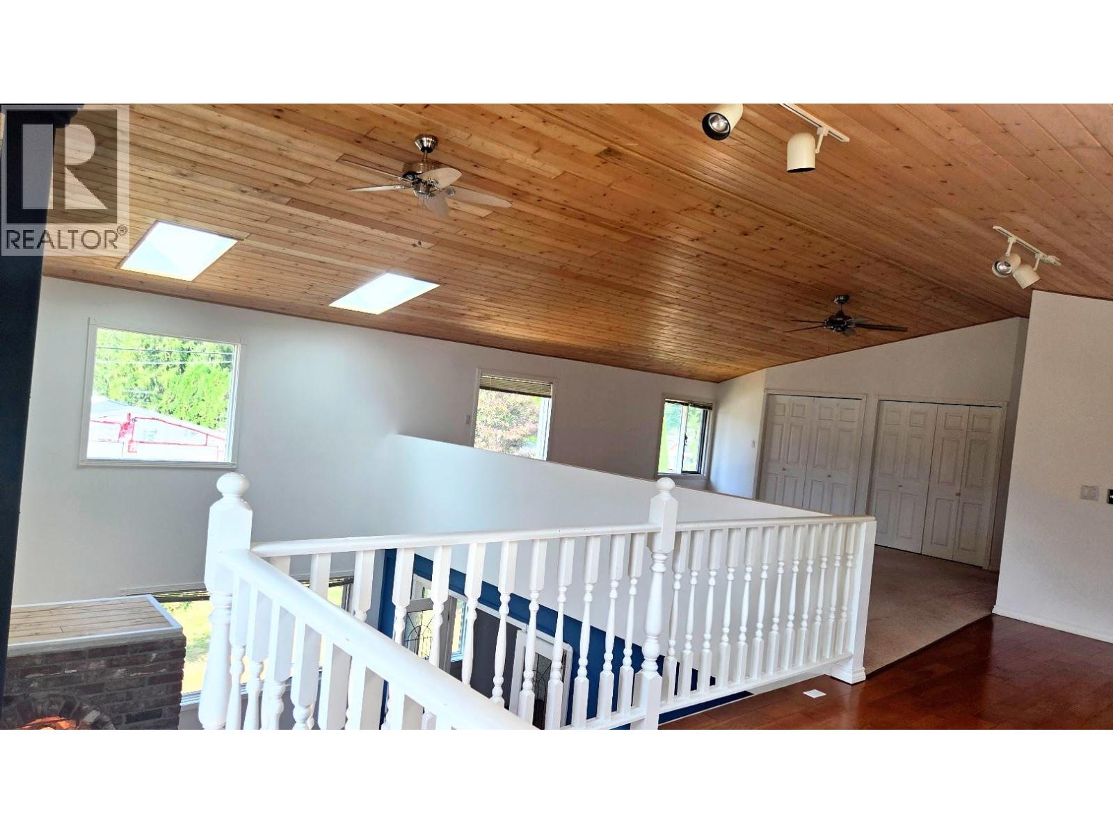 2103 Ash Street Property Photo 13