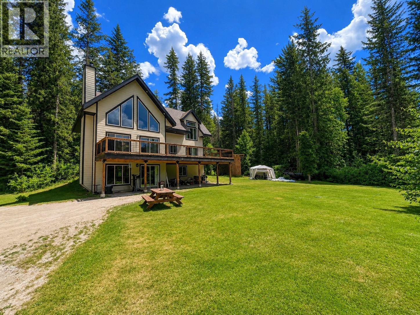 7475 6 Highway Property Photo 1