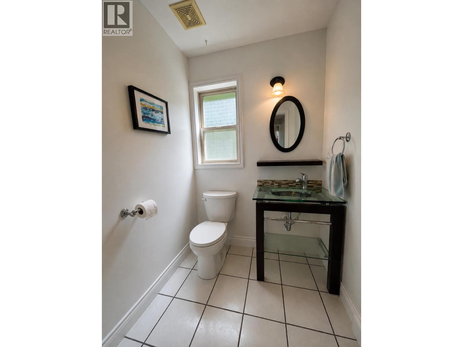 7475 6 Highway Property Photo 15