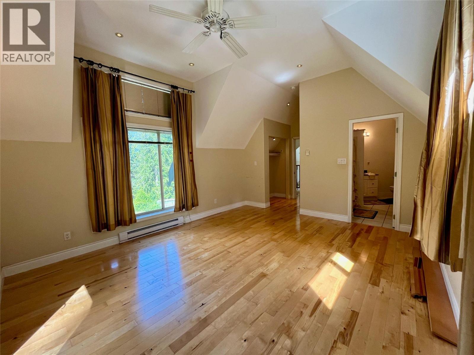 7475 6 Highway Property Photo 18