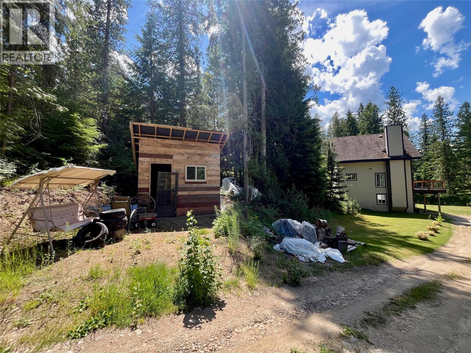 7475 6 Highway Property Photo 32