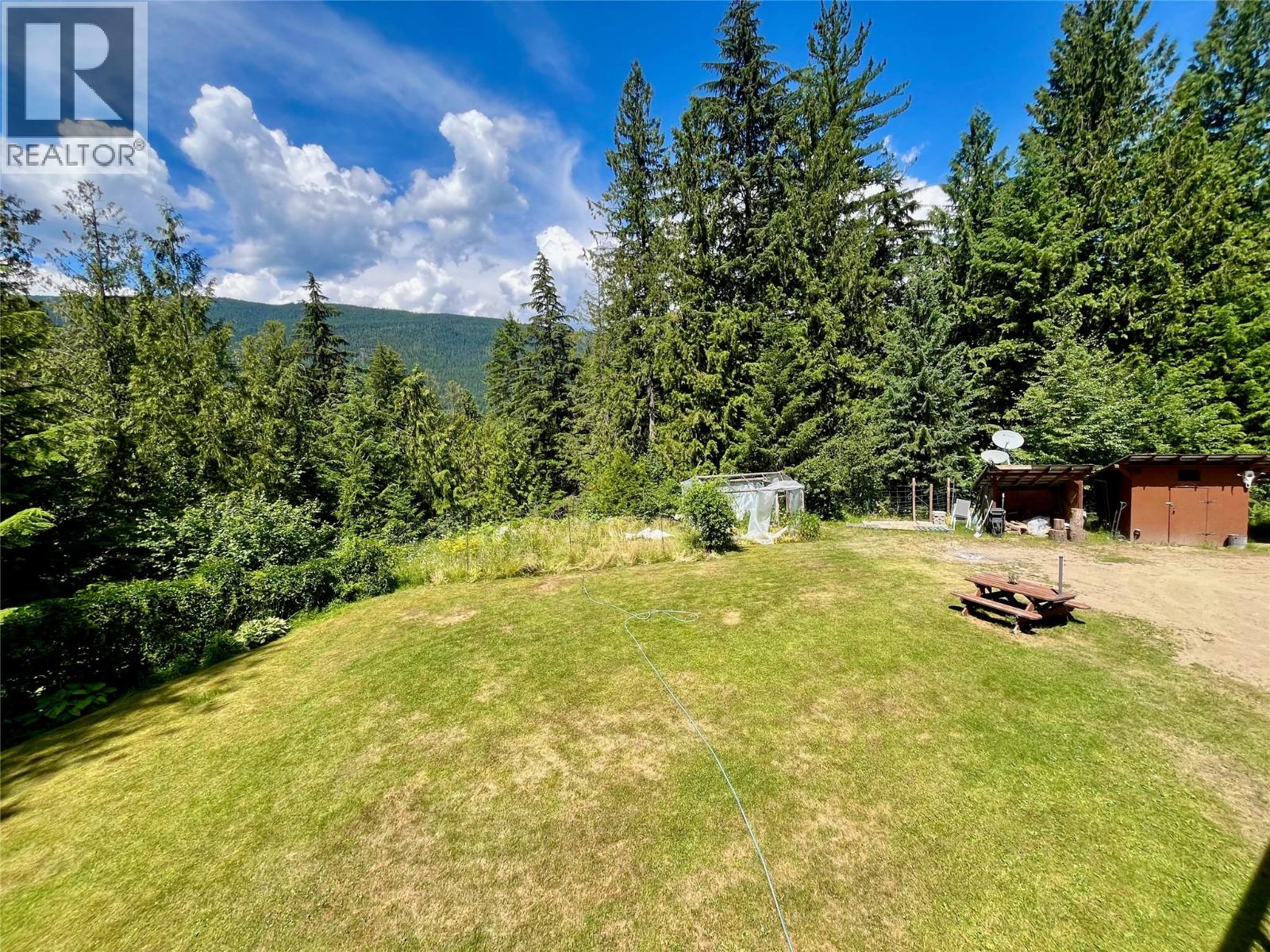7475 6 Highway Property Photo 35
