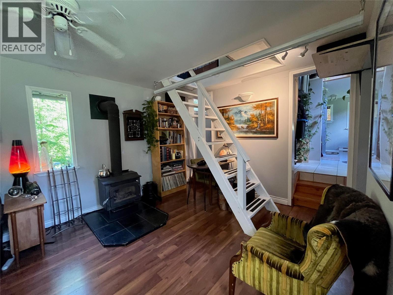 7475 6 Highway Property Photo 49