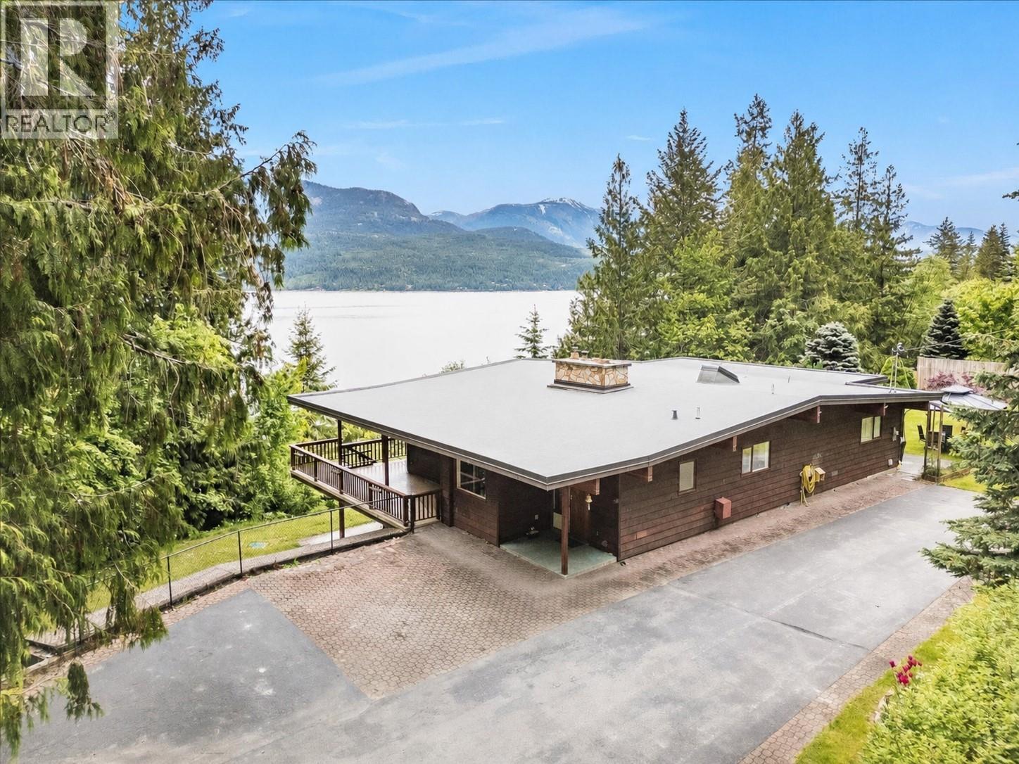 3450 Davidson Road Property Photo 1
