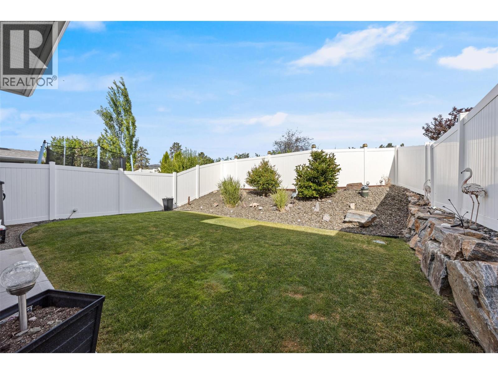 2394 Hawks Boulevard Property Photo 32