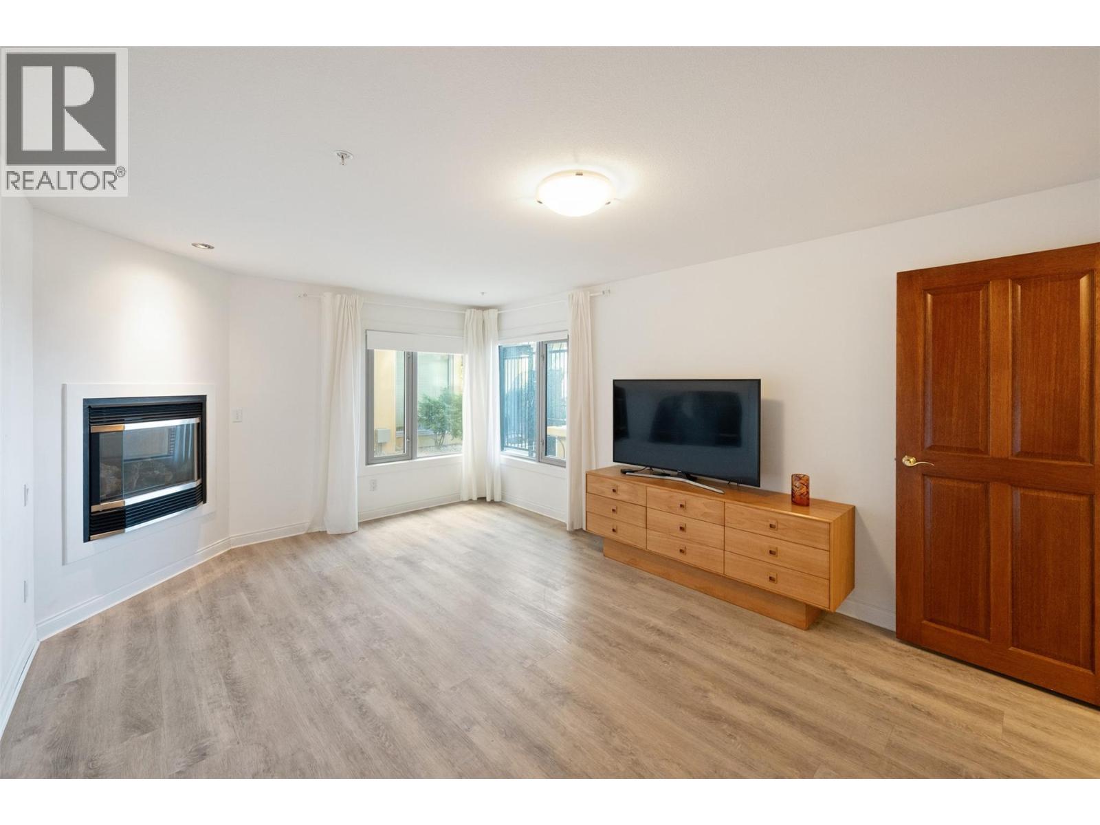 250 Marina Way Unit# 103 Property Photo 12