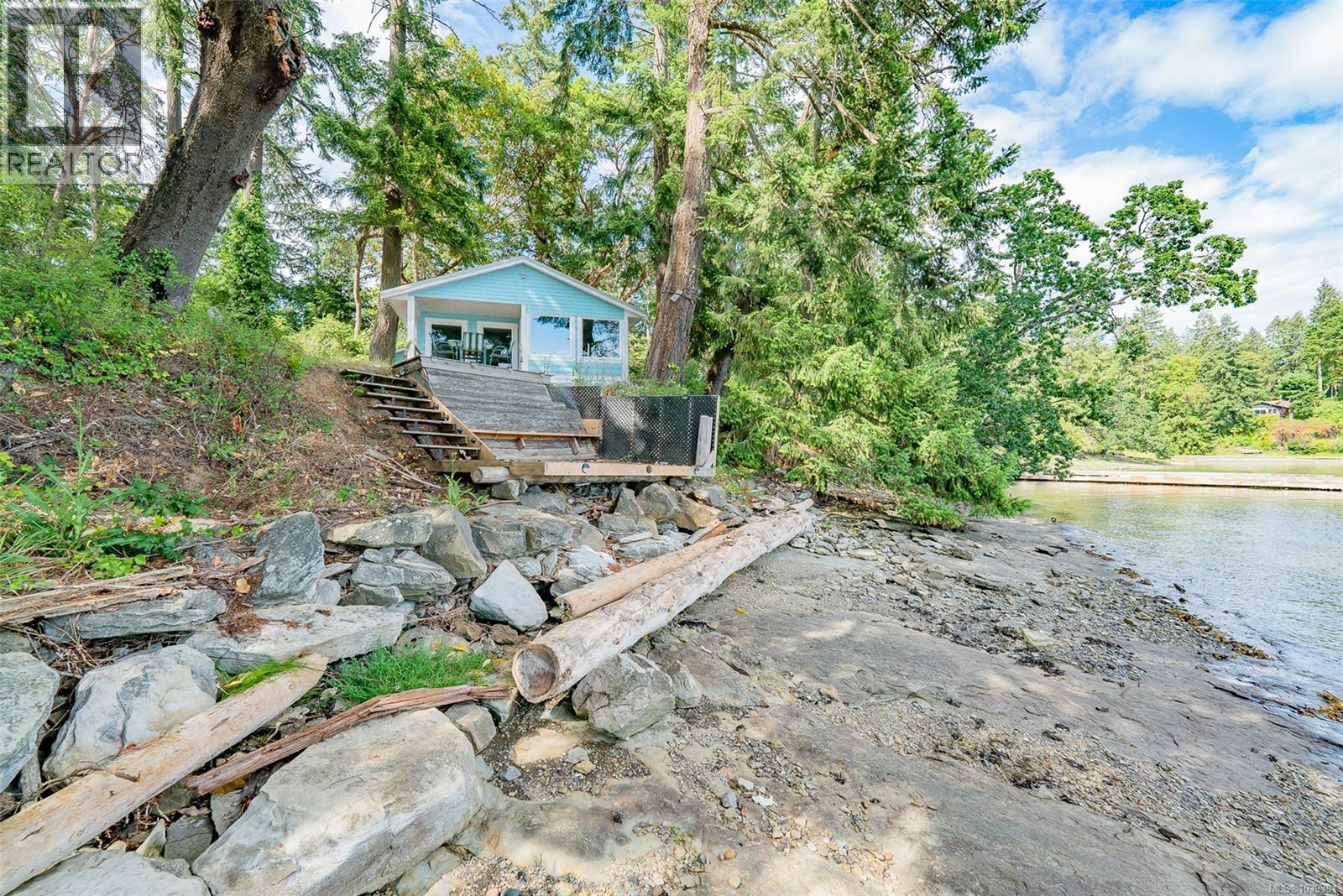 7 Pirates Lane Property Photo 2