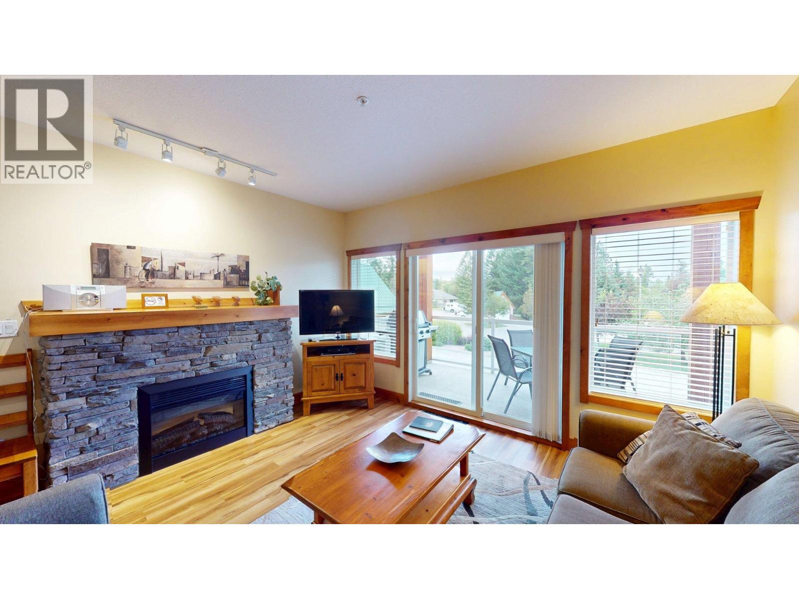 701 14a Crescent Unit# 213 I Property Photo 2