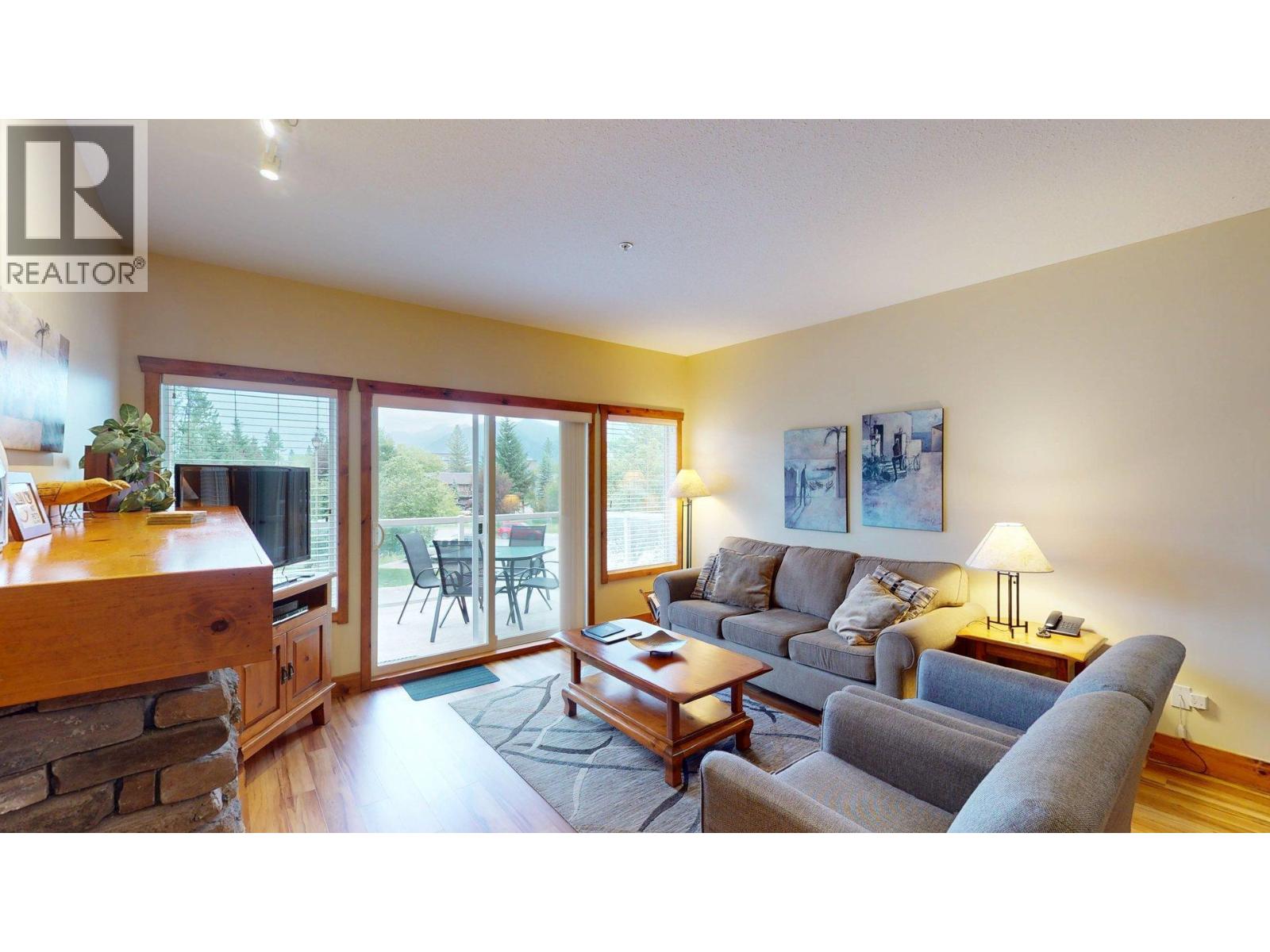 701 14a Crescent Unit# 213 I Property Photo 5