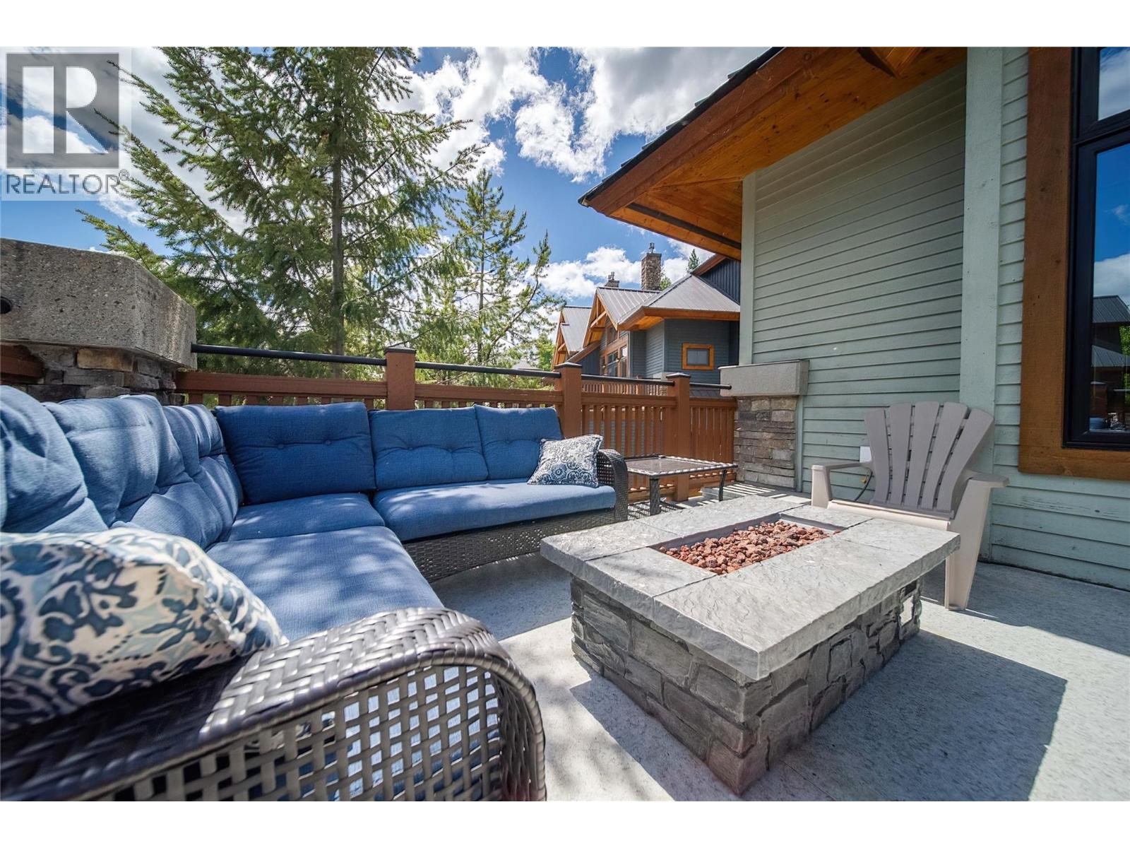 437 Canyon Trails Road Unit# A Property Photo 21