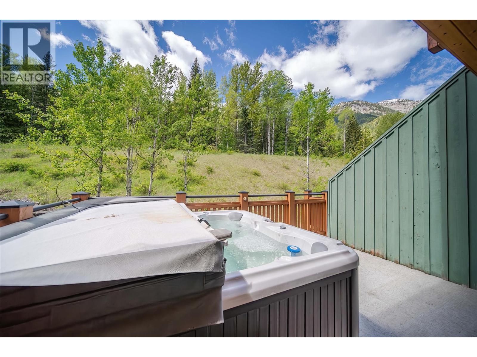 437 Canyon Trails Road Unit# A Property Photo 26