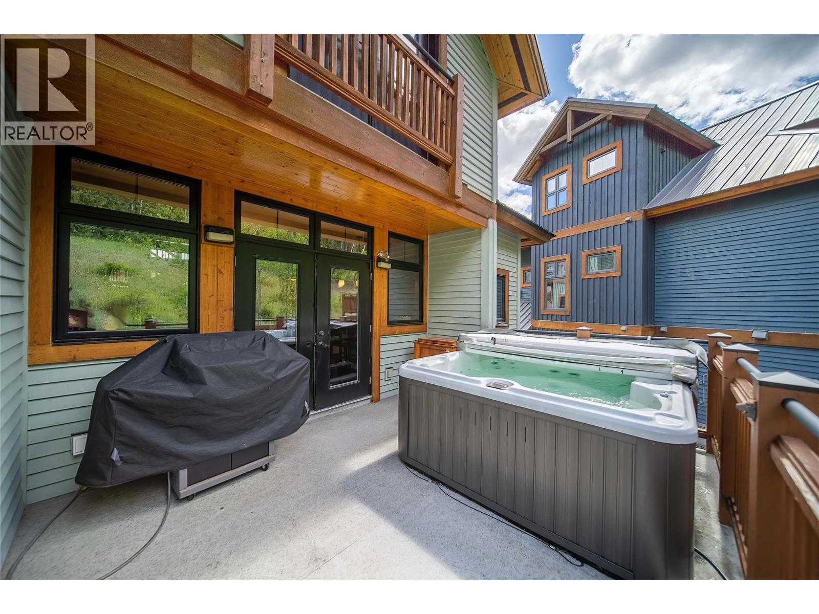 437 Canyon Trails Road Unit# A Property Photo 27