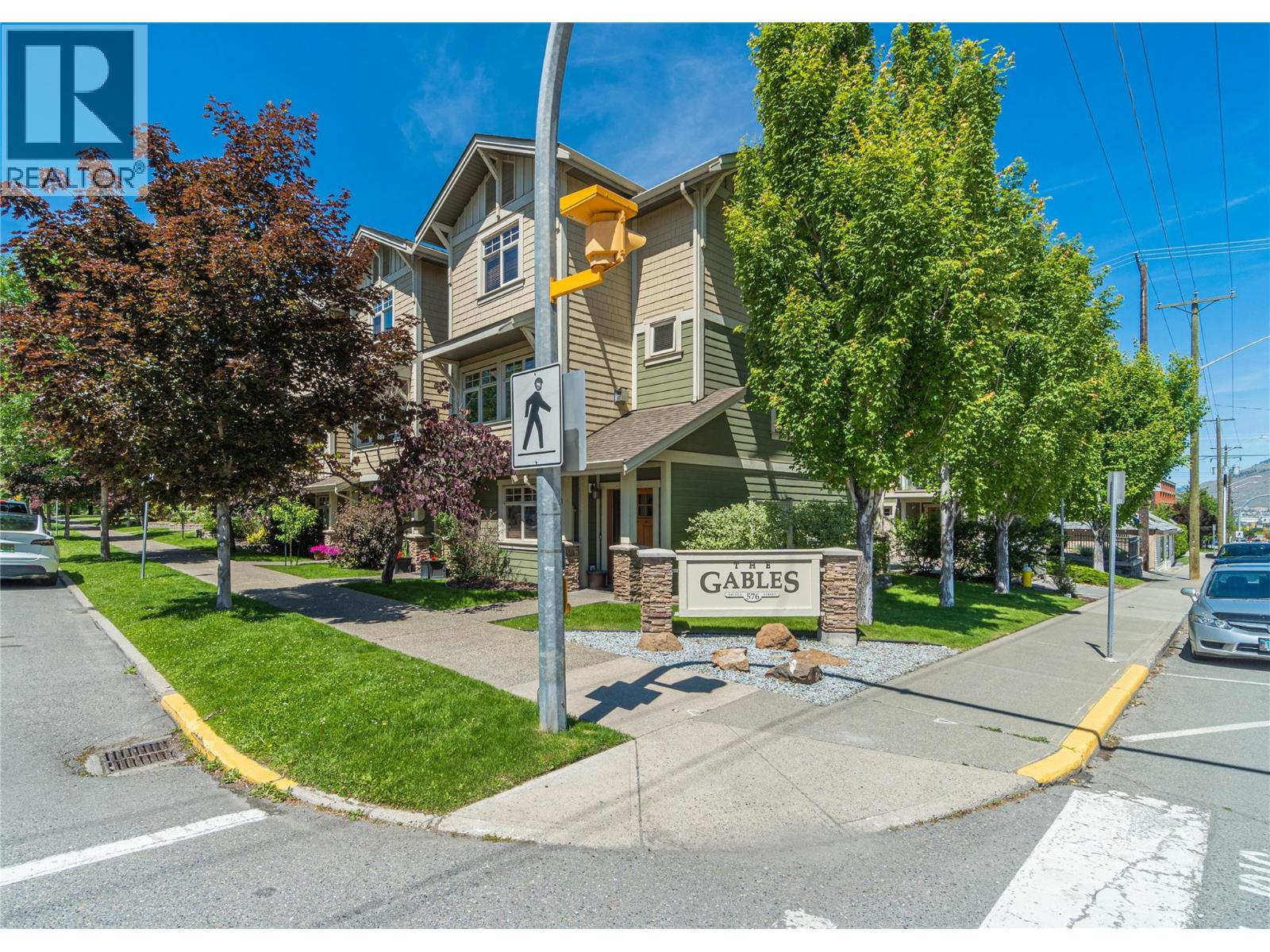 576 NICOLA Street Unit# 10