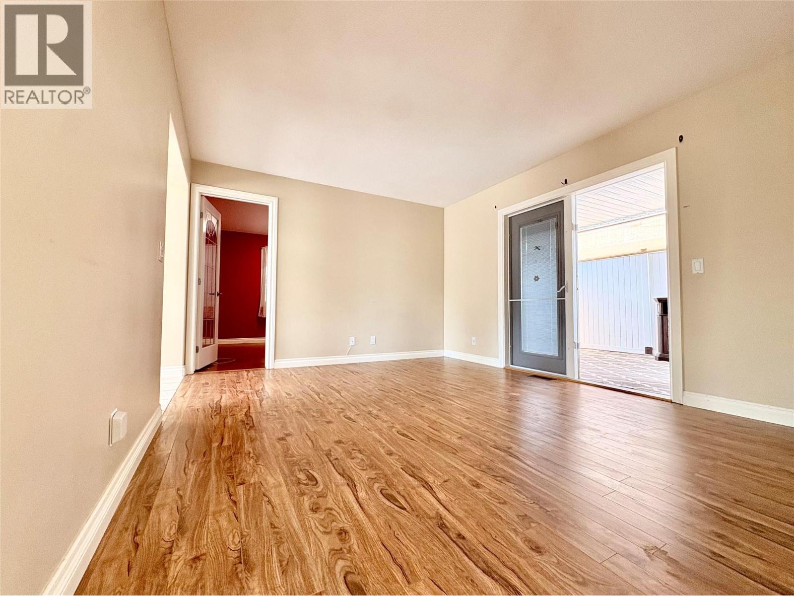 9510 97 Highway N Unit# 36 Property Photo 12