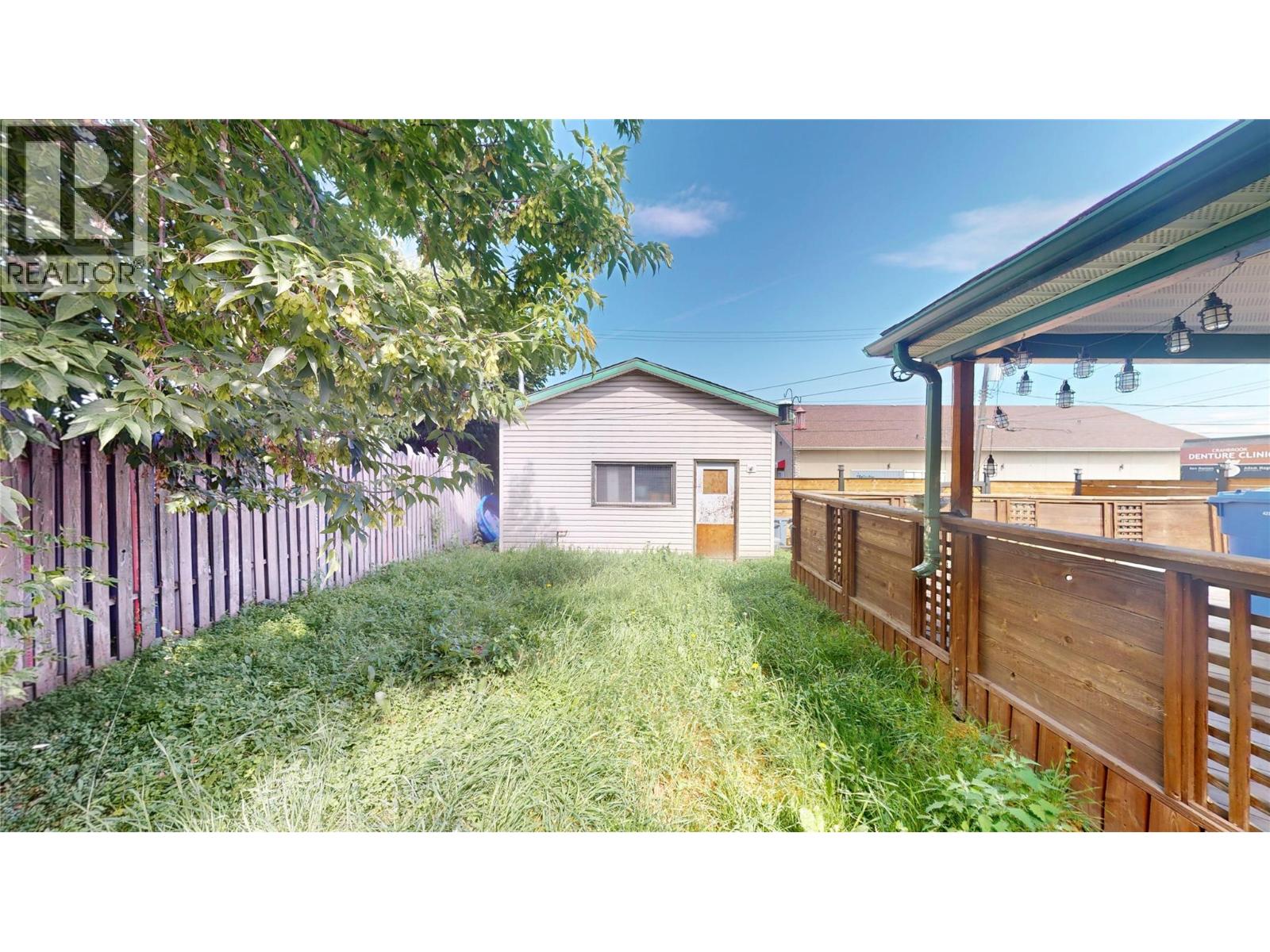 315 Kootenay Street N Property Photo 30