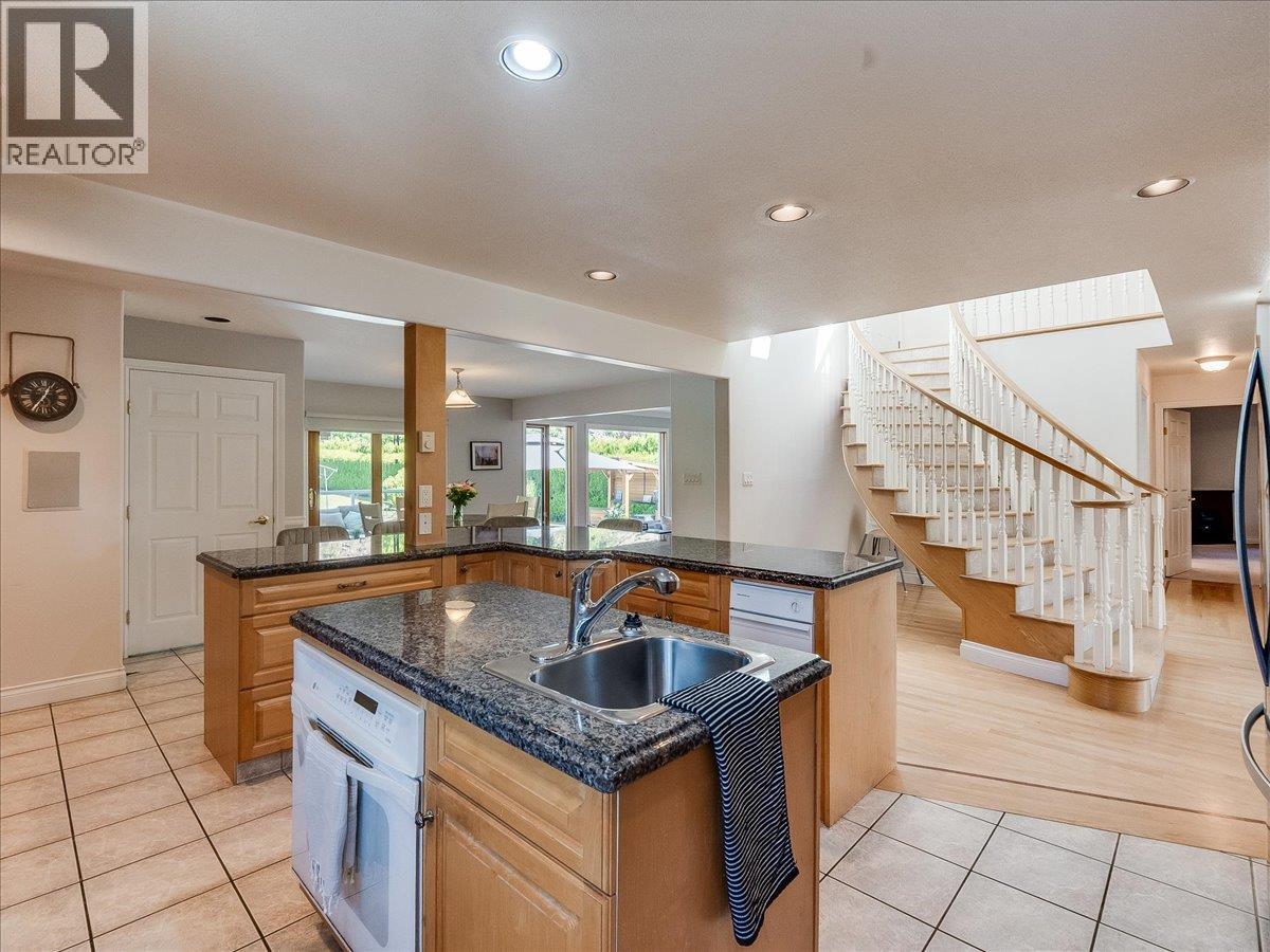 3441 Laburnum Drive Property Photo 15