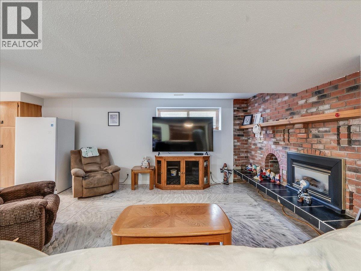 3441 Laburnum Drive Property Photo 42