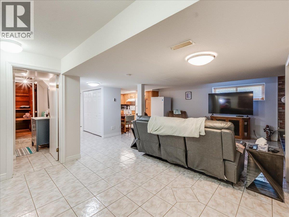 3441 Laburnum Drive Property Photo 44