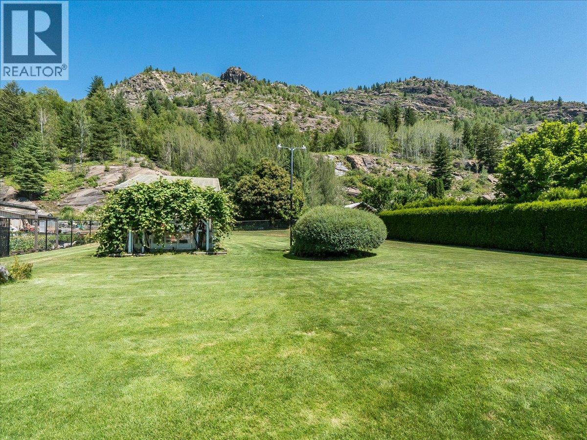 3441 Laburnum Drive Property Photo 68