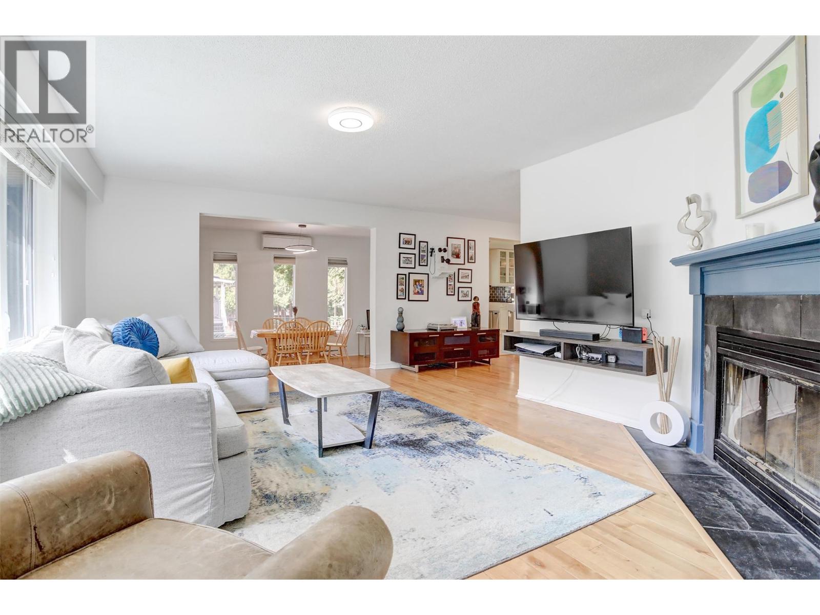 812 Paret Road Property Photo 14