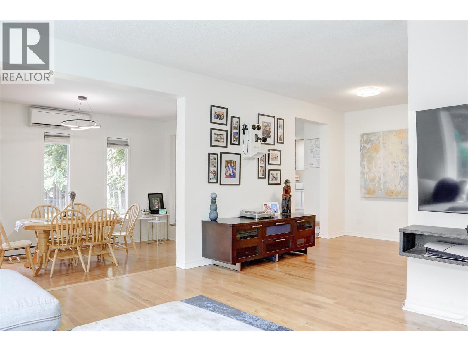 812 Paret Road Property Photo 19