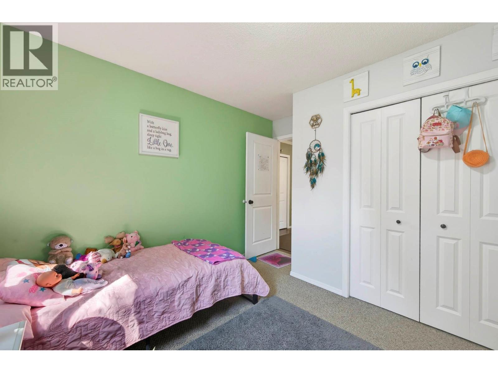 509 Clearwater Valley Road Property Photo 18