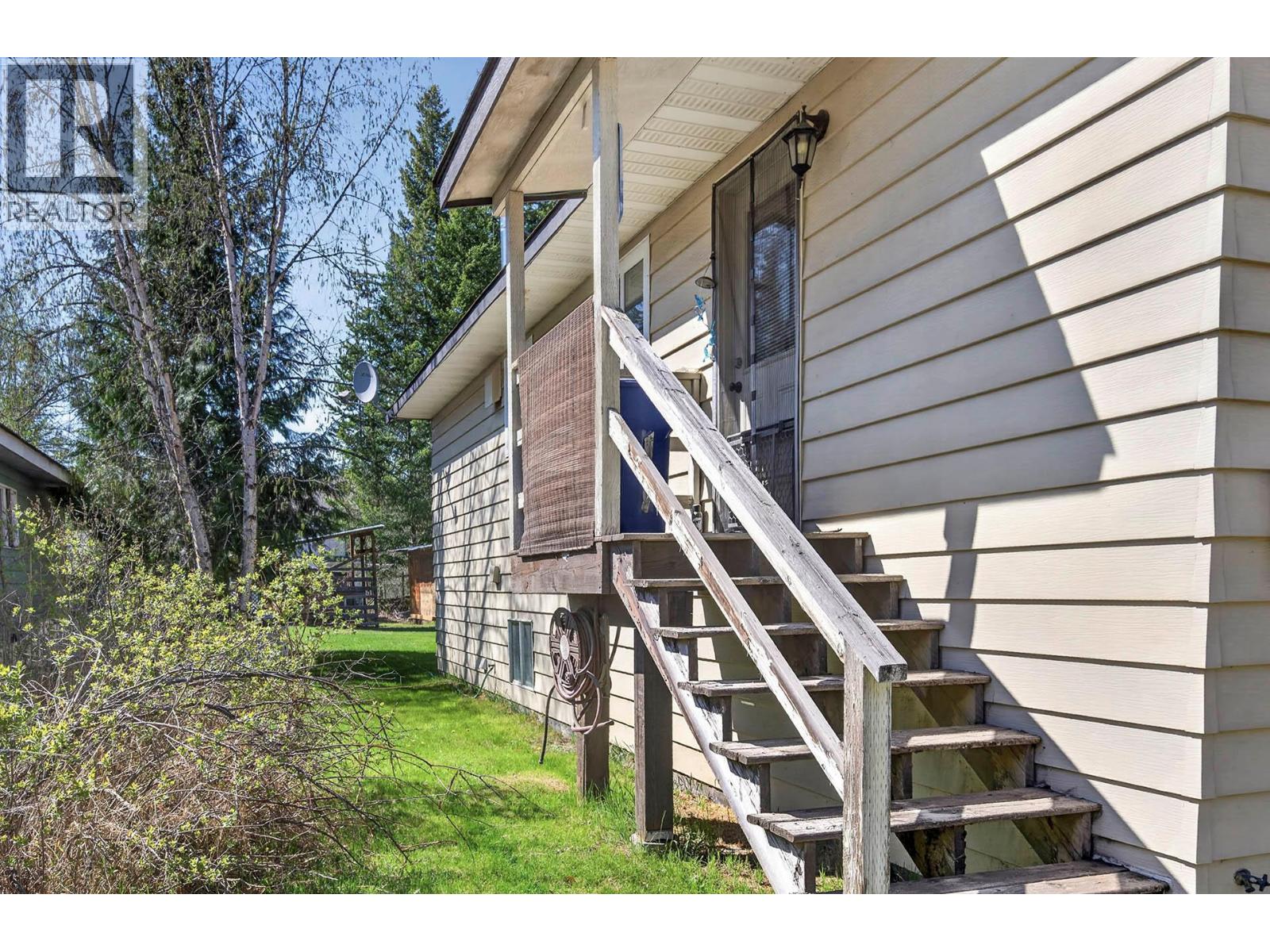 509 Clearwater Valley Road Property Photo 37