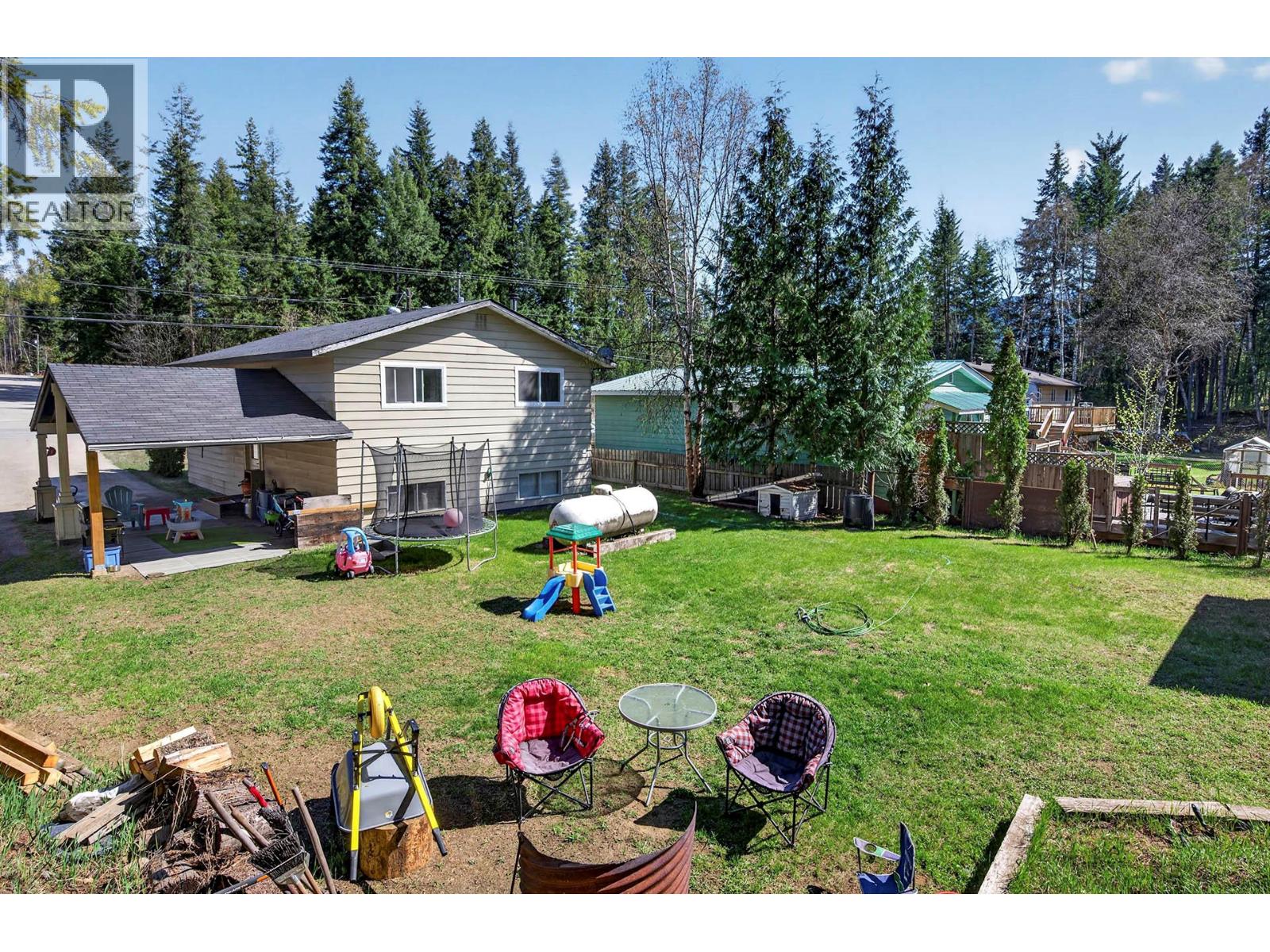 509 Clearwater Valley Road Property Photo 39