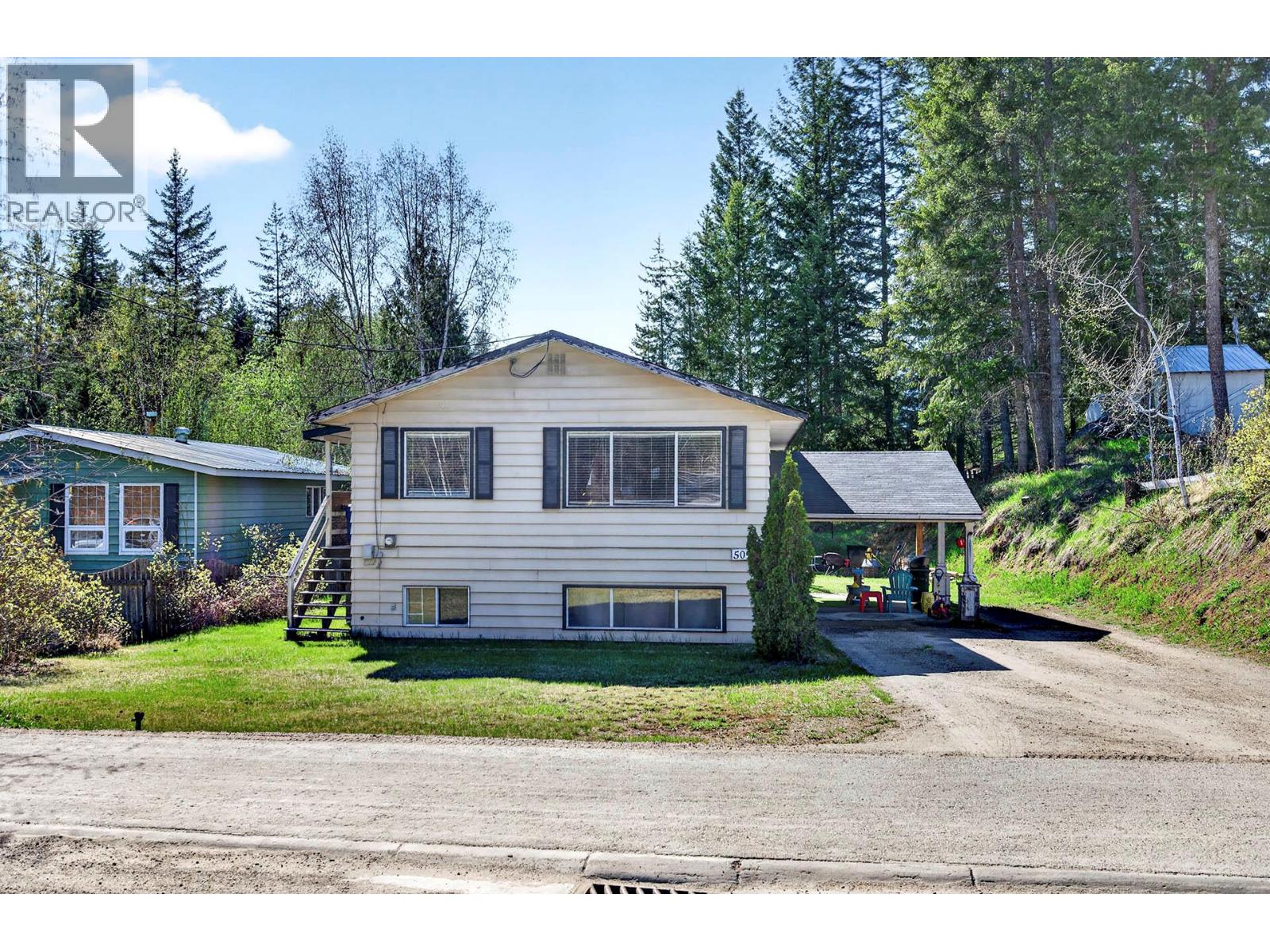 509 Clearwater Valley Road Property Photo 44