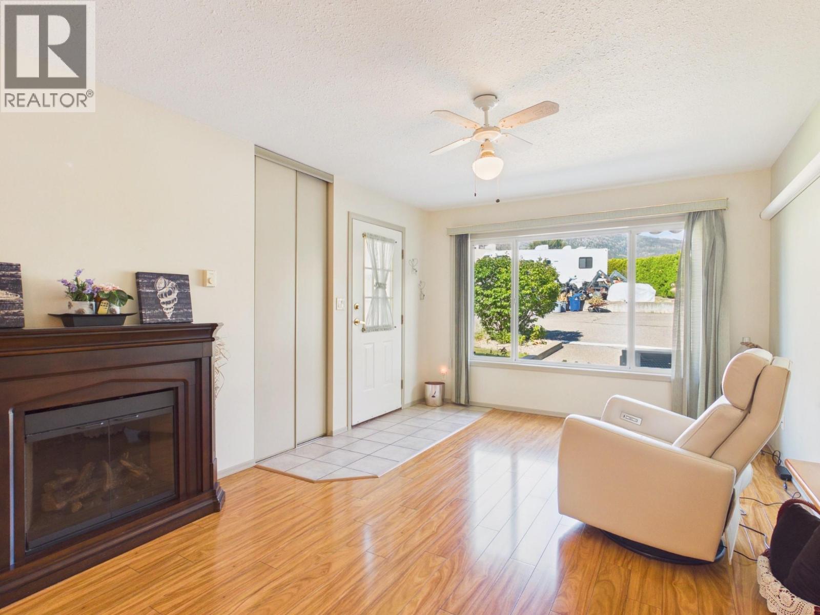 8010 Vedette Drive Unit# 5 Property Photo 8