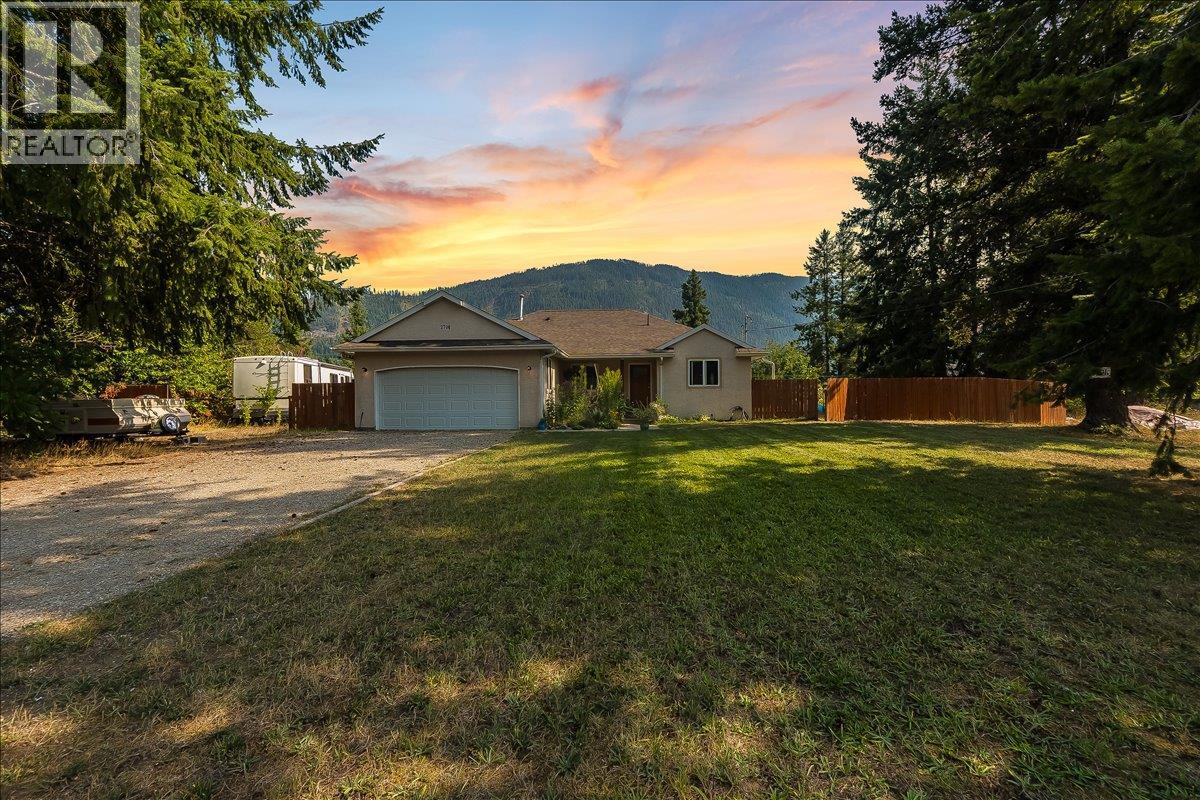 2706 Jacks Crescent Property Photo 1