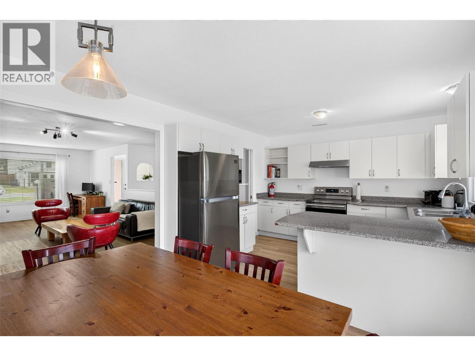 2655 Applegreen Court Property Photo 15
