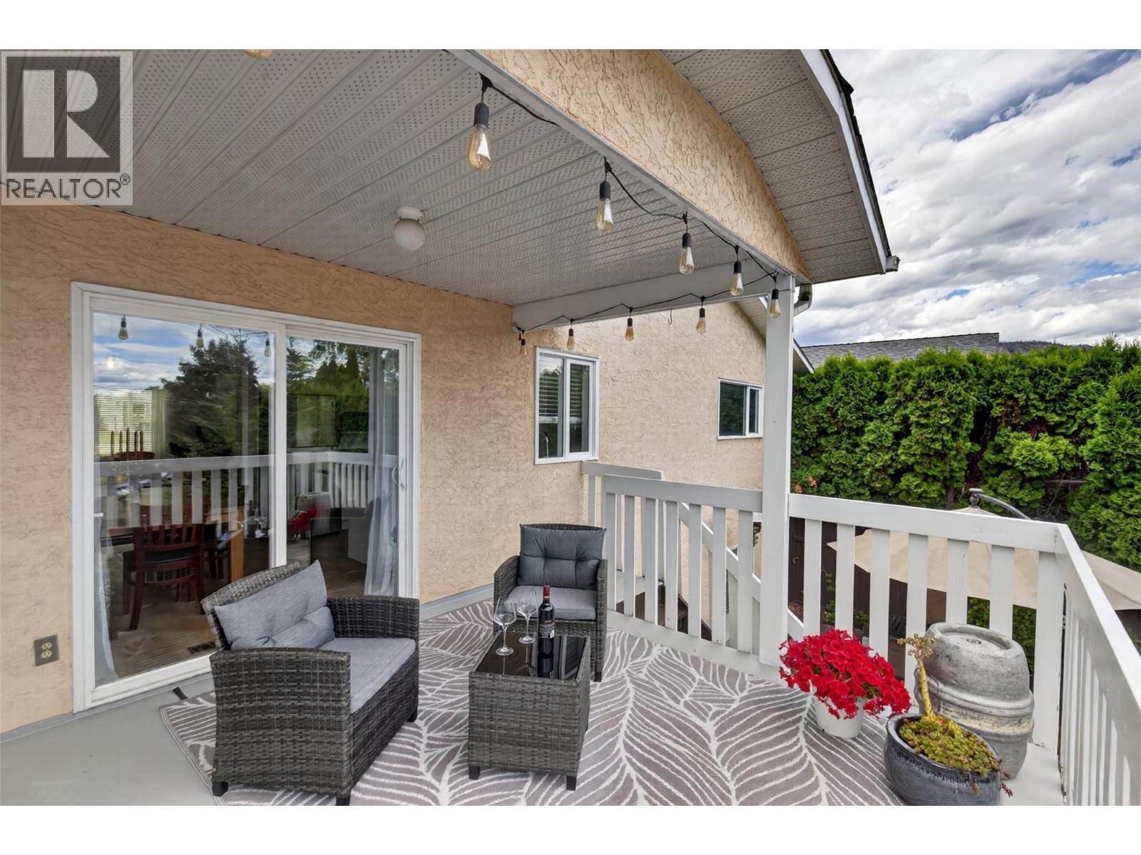 2655 Applegreen Court Property Photo 32