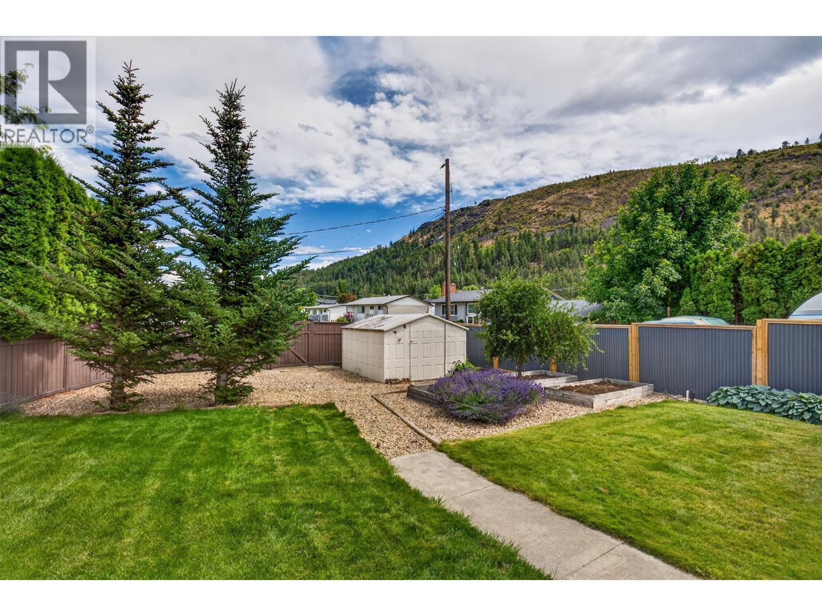 2655 Applegreen Court Property Photo 38
