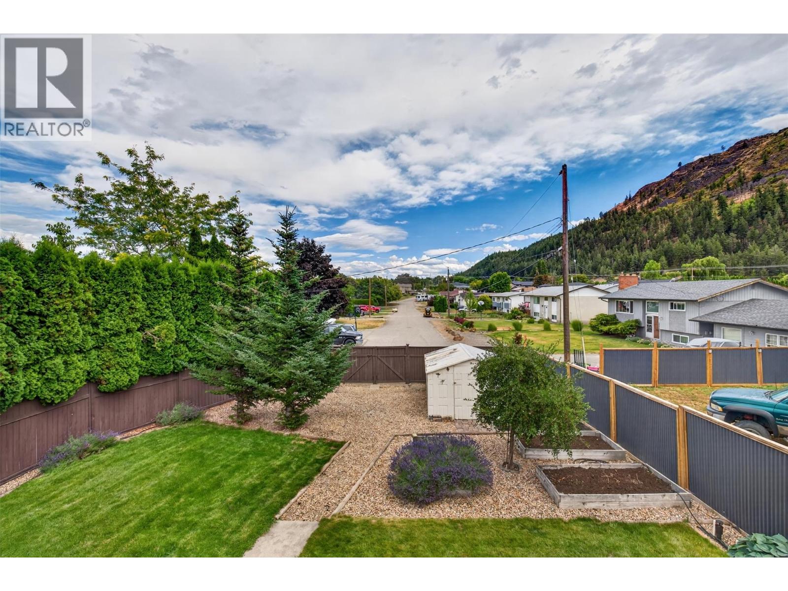 2655 Applegreen Court Property Photo 39