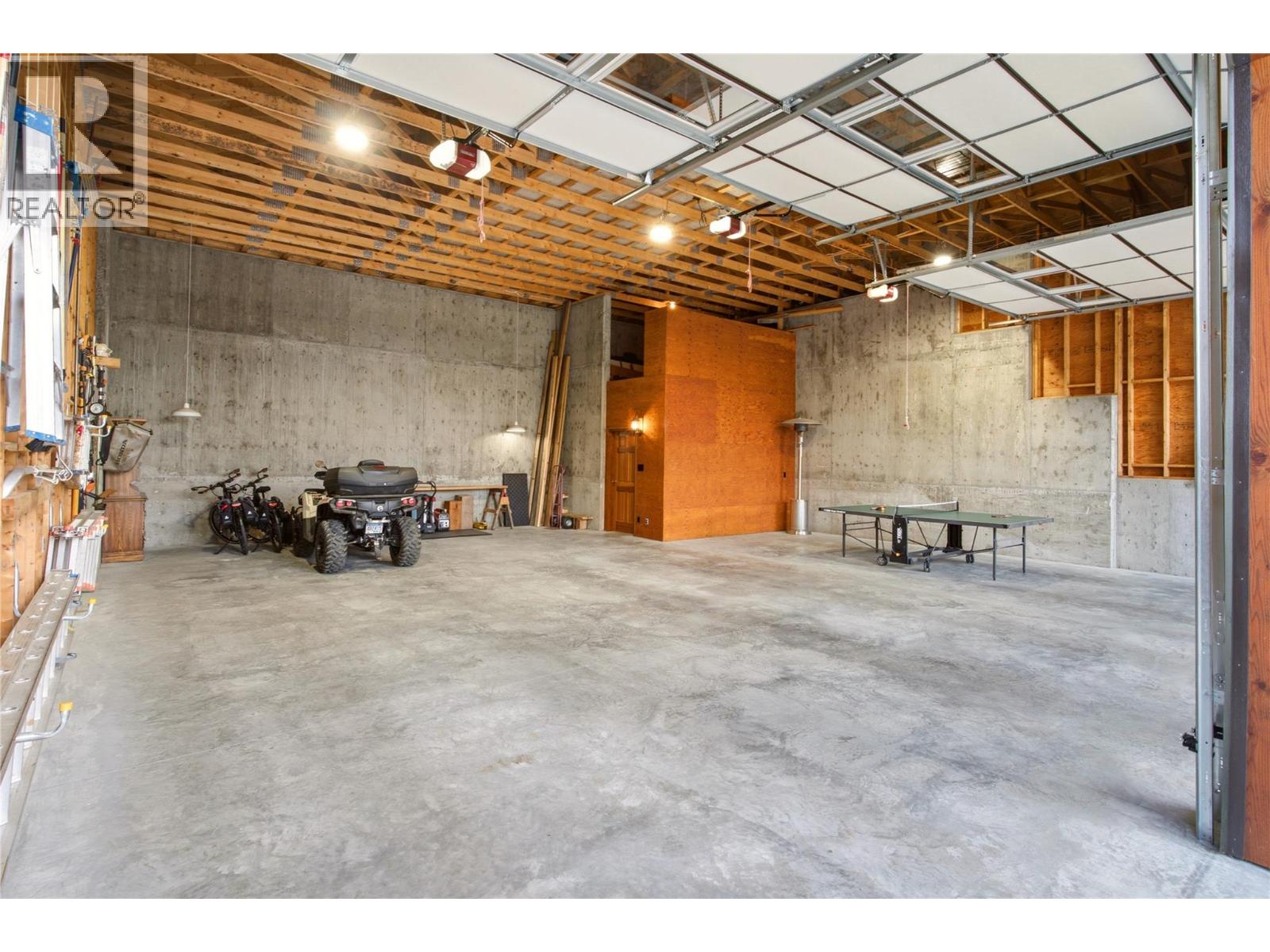 102 Sandner Road Property Photo 11