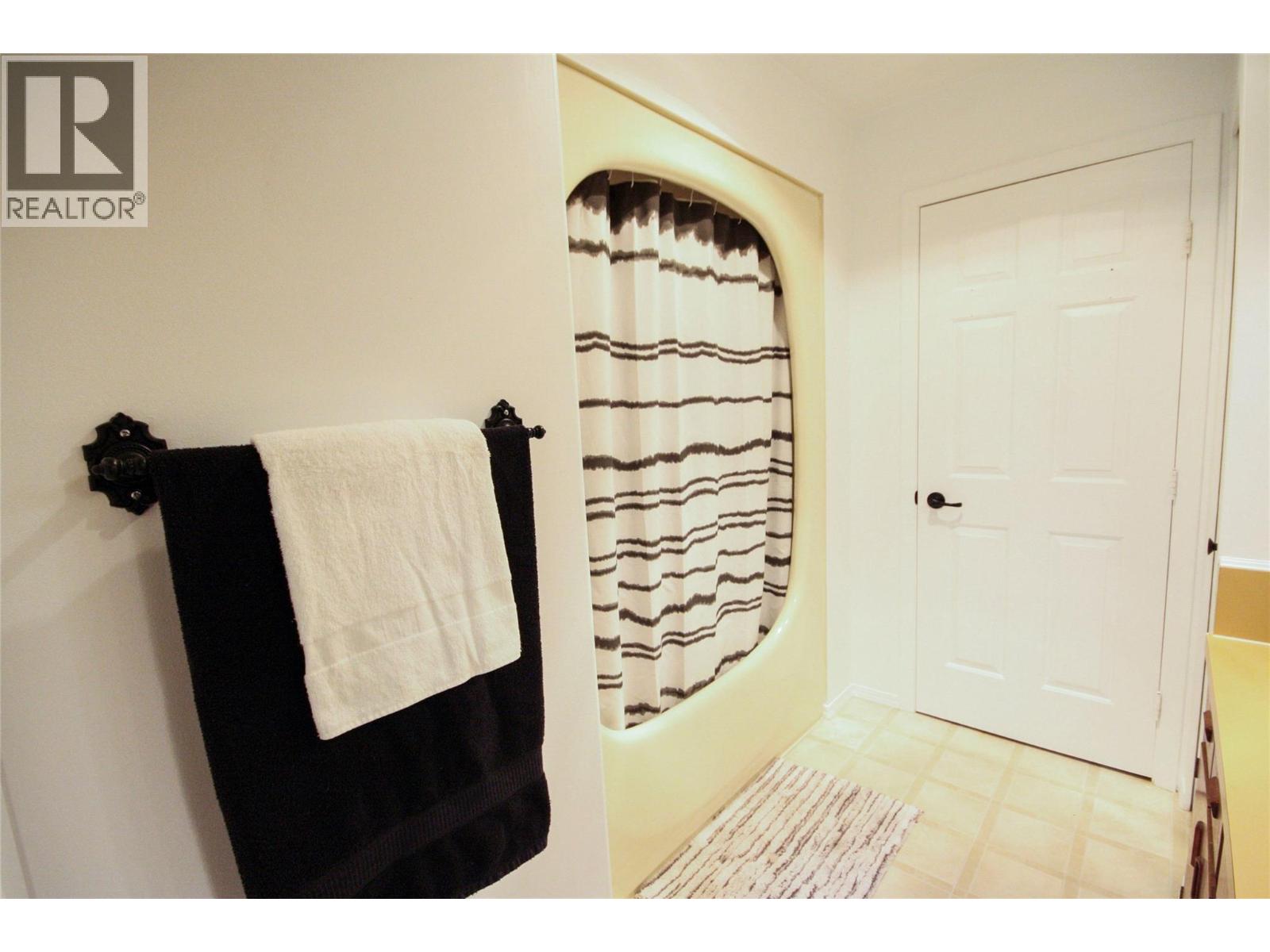 1402 Amhurst Road Property Photo 28