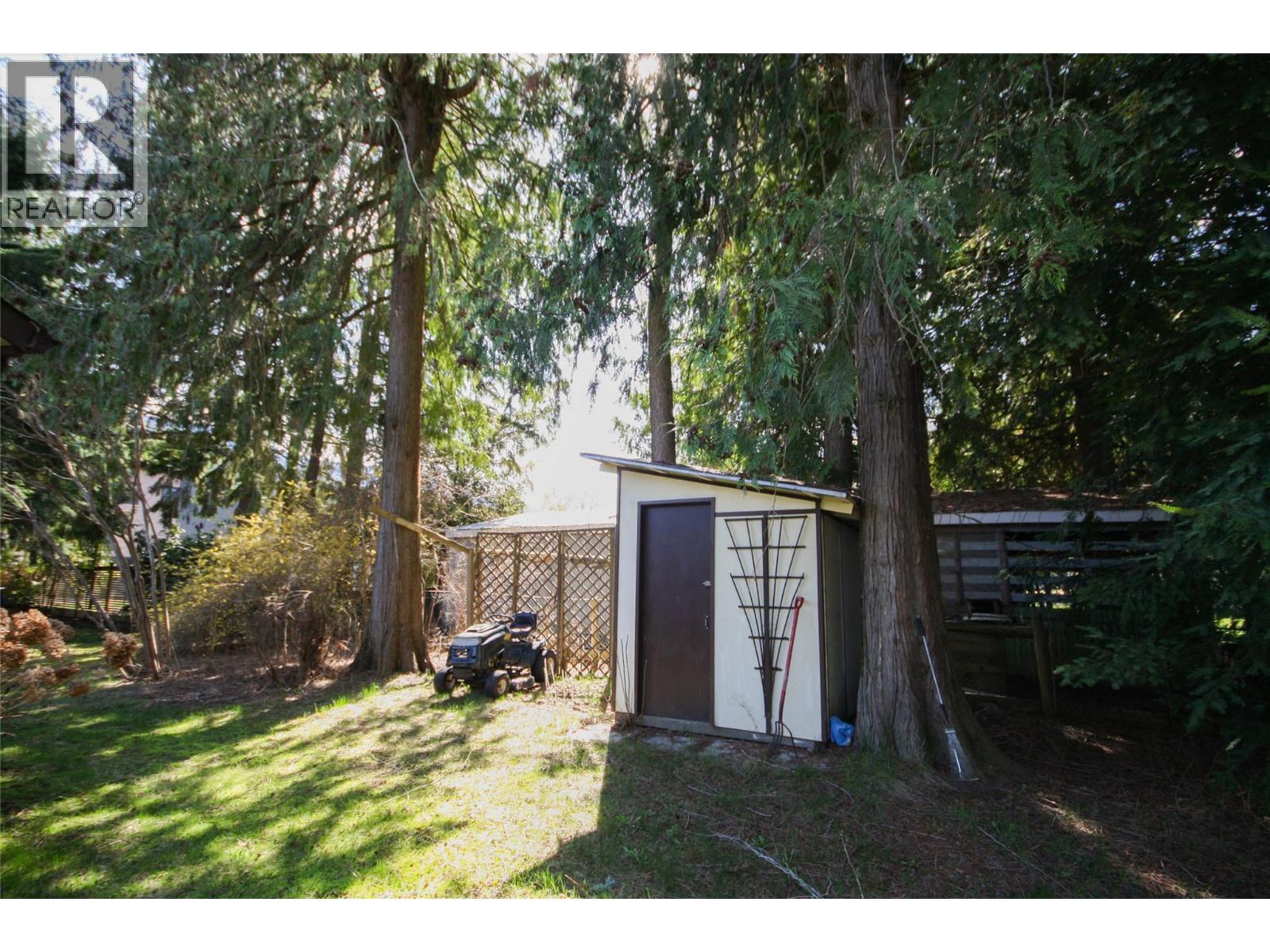 1402 Amhurst Road Property Photo 34