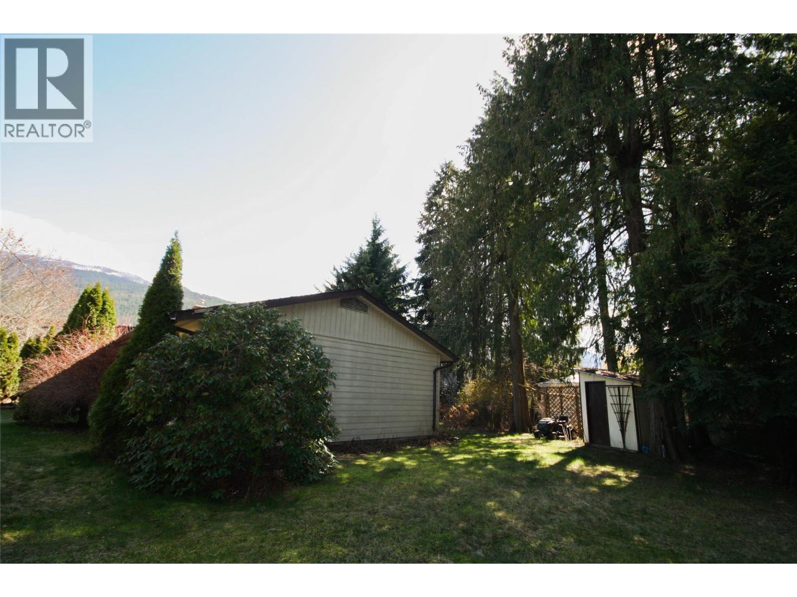1402 Amhurst Road Property Photo 36