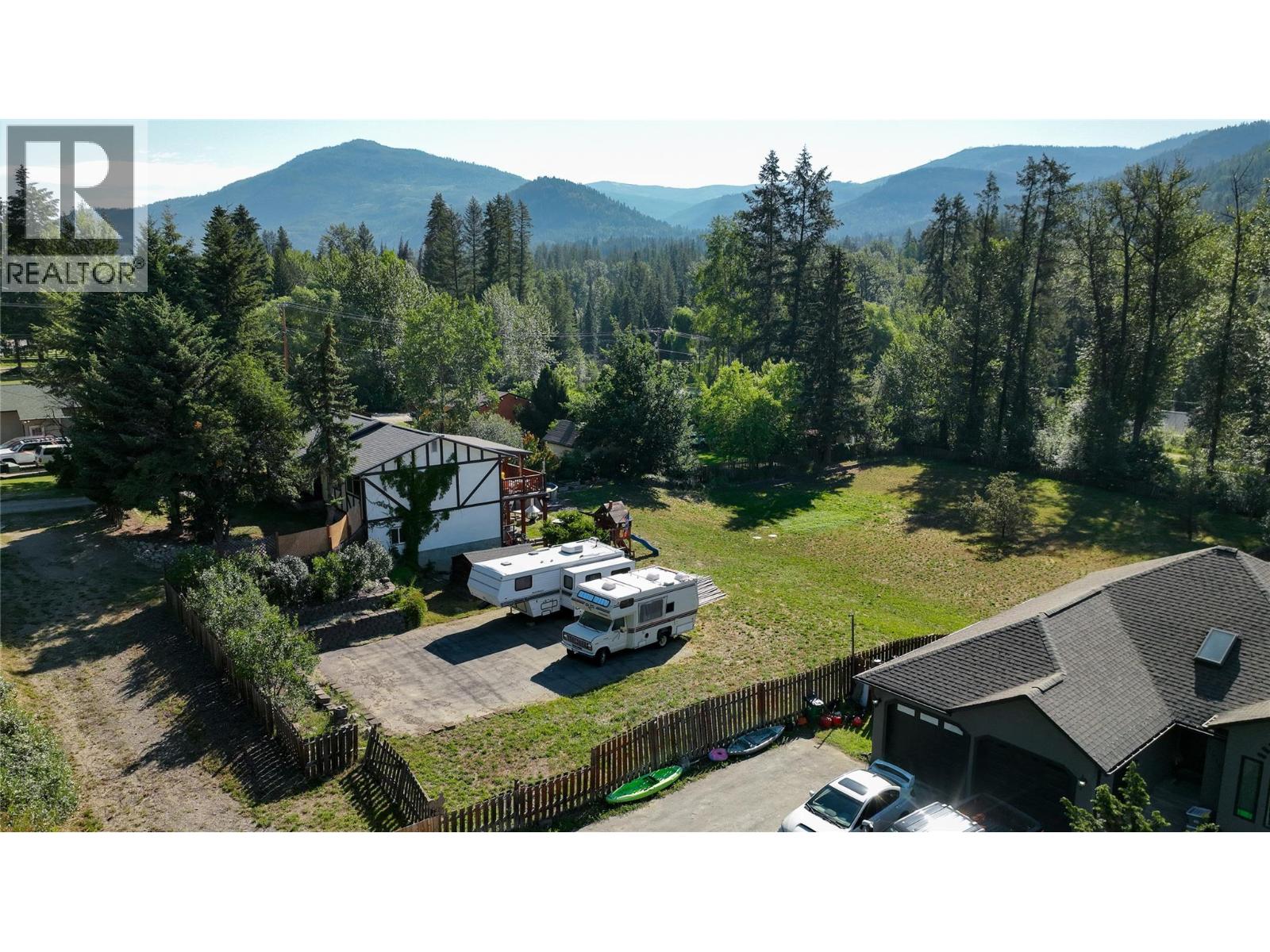 1520 3b Highway Property Photo 7