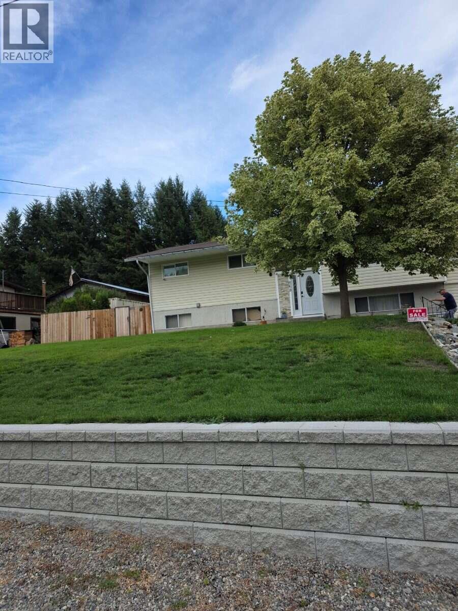 868 North Kimberley Avenue Property Photo 34